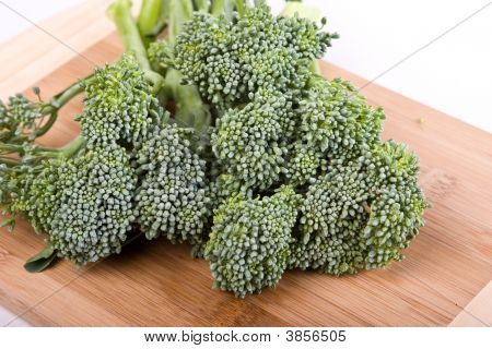 Broccolini çiçeği