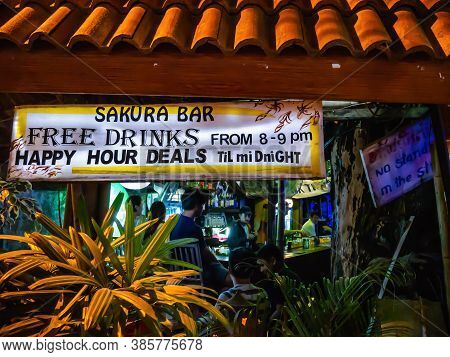 Vangvieng/lao-10 Dec 2017:sakura Bar At Vangvieng City Laos.vangvieng City The Famous Holiday Destin