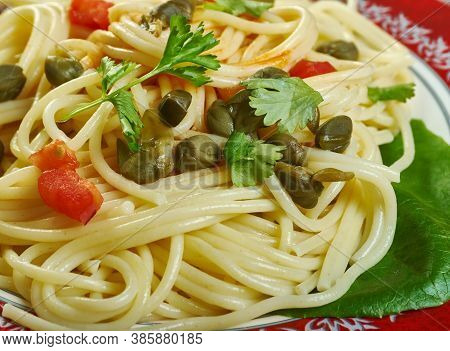 Sicilian Spaghetti Con Pesto Di Capperi