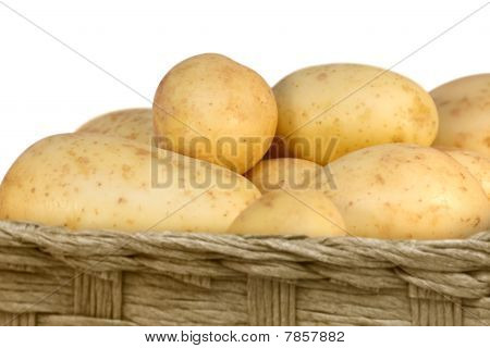 Patate In un cesto