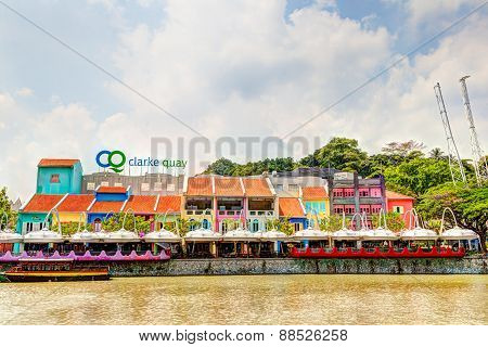 Singapore Landmark: Hdr Of Clarke Quay On Singapore River