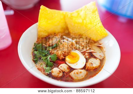 Pork Noodle Tom Yum, Condensed Water Egg