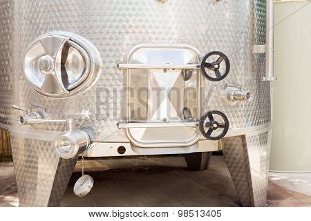 Wine Fermentation Tank