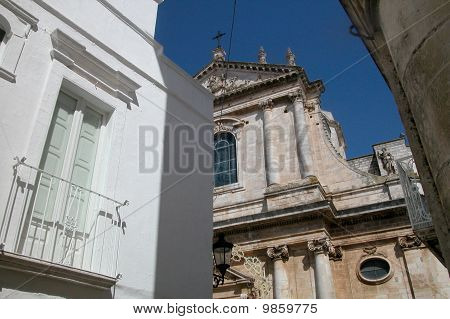 Igreja em Locorotondo, Itália