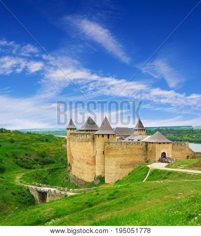 Stunning view on the Hotyn fortress and the bridge Ukraine