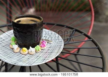 Hot Americano Coffee With Crema Top In A Classy Black Glass Surrounded Buy Colourful Classic Ice Gem