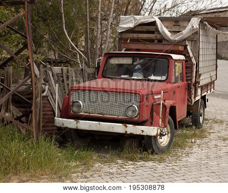 Antique Fire Engine.