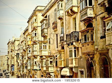 Bow windows en Malta