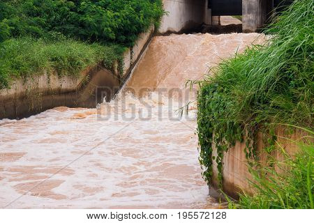 Dam water releaseThe excess capacity of the dam until spring-way overflows.