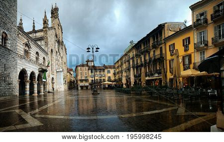 Como Cathedral, COMO, ITALY - October 15, 2015 : The view of Como Cathedral, cattedrale di Santa Maria Assunta, Gothic cathedral and surrounding building.