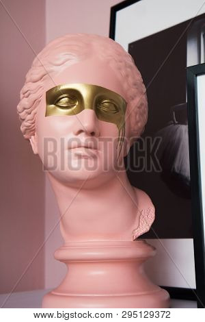 Big Pink Sculptor On  Stand With Pink Background