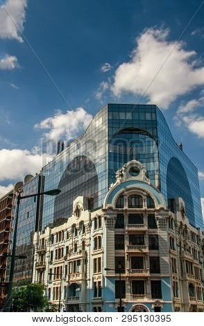 Lisbon, Portugal - May 7, 2008: Edifício Heron Castilho Is A High-rise Residential And Office Buildi