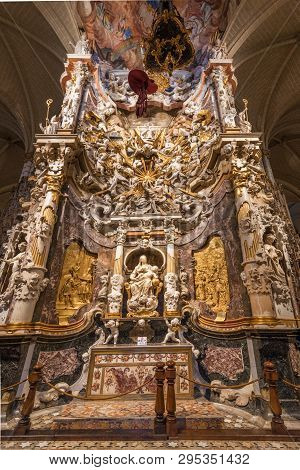 Toledo, Spain - December 16, 2018: Interior Of Primate Cathedral Of Saint Mary Of Toledo. Baroque Al