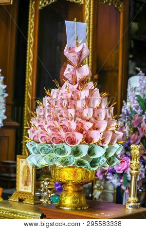 Banknotes Were Finely Folded Decorated On Pedestal Tray For Give To Monk In Buddist Ceremony