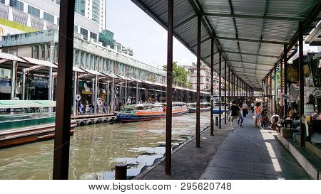 Bangkok, Thailand - March 5, 2019: The Khlong Saen Saep Boat Service Is Servicing Many Of People Who
