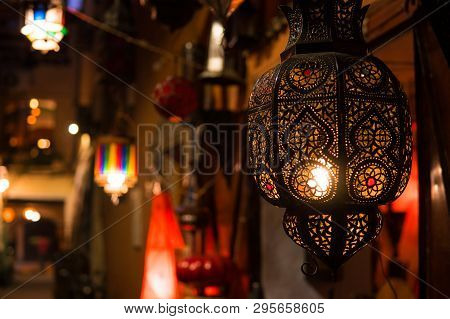 Moroccan Lamp. Ornate Traditional Moroccan Lamp. Moroccan Brass Metal Lantern Lamp On The Night Stre