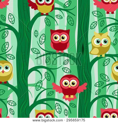 Owls In The Summer Forest Seamless Pattern. Owls On A Tree. Vector Background For Fabric, Textile, P