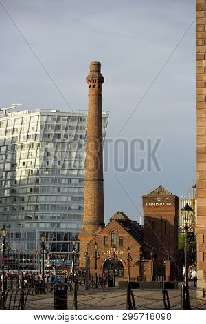 Liverpool, Merseyside, Uk, 11th June 2014, A Daytime View Of Albert Dock In The Cultural Quarter Of 