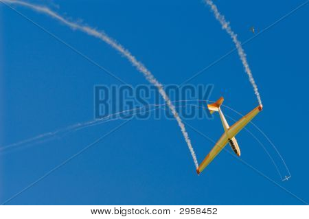 Glider With Smoke Trace