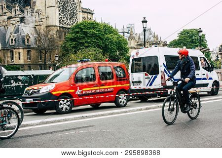Paris France April 16, 2019 View Of A French Police Car Parked Near The Notre Dame Cathedral In Pari