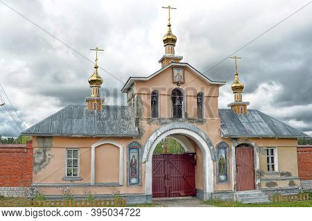 Russia, Karelia 10,08,2013 Vazheozersky Spaso-preobrazhensky Monastery - A Male Monastery Of The Rus