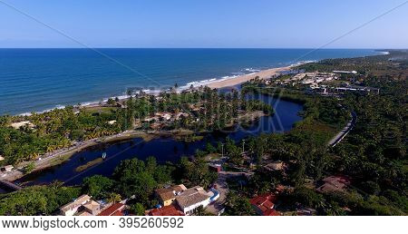 Mata De Sao Joao, Bahia / Brazil - Octuber 2, 2020: View Of The River Imbassai Near The Mouth In The