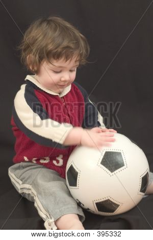 Niño con balón