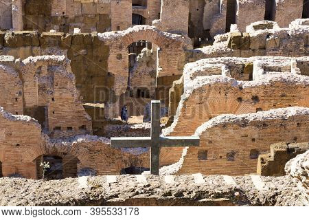 Rome, Italy - October 8, 2020: Colosseum, 1st Century Antique, Oval Amphitheatre In The Centre Of Th