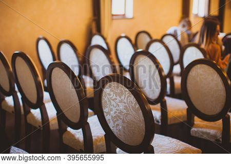 The Impromptu Conference Room For Various Events