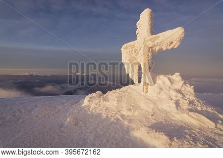Beautiful Winter Landscape In The Carpathians. Dawn From The Top Of Hoverla. Cold Snowy Weather. On 