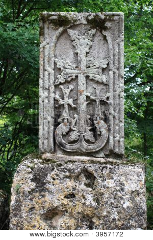 Chatschkar im park