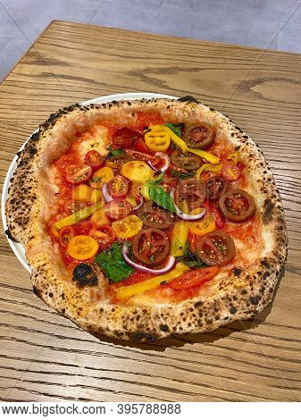 Traditional Neapolitan Pizza. Classic Original Dough Recipe. Ready To Serve And Eat / Napolitan. Tom