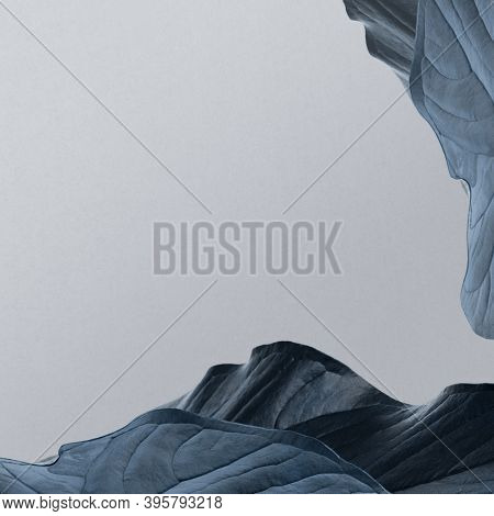 Blue leaf border gray background