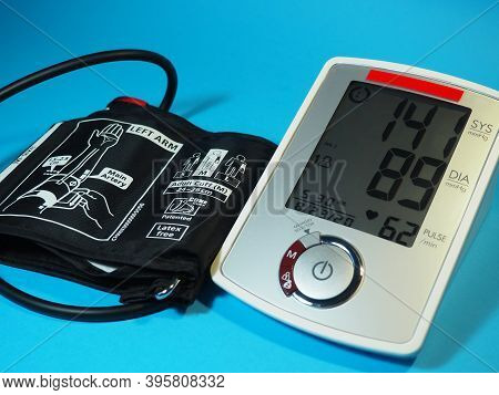 Blood Pressure Monitor Cuff Upper Arm. High Blood Pressure Machine. Accurate Digital Sphygmomanomete