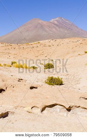 Bolivia, Antiplano - volcano Ollague