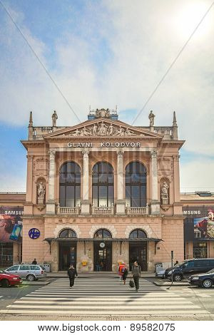 ZAGREB, CROATIA - 17 MARCH 2015: Main entrance to Glavni kolodvor (the main train station).