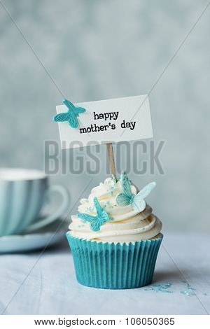 Mother's day cupcake with butterflies