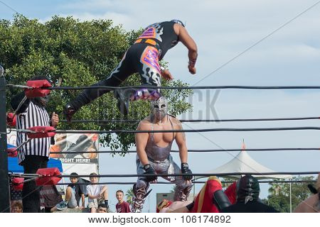 Freak Show Fighters