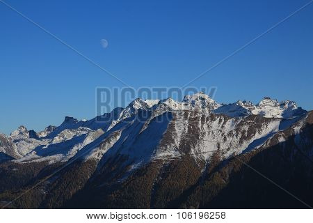Beautiful Shaped Mountains Fusshorn And Rotstock