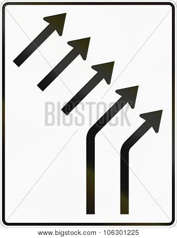 Information Sign About Lanes In Germany - Merging Of Multiple Lanes
