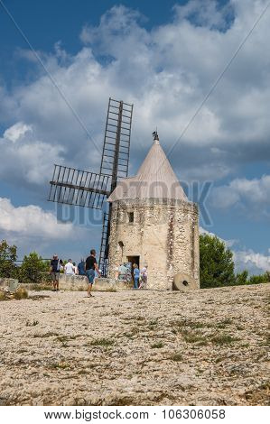 Daudet's Windmill - Fontvielle (france)