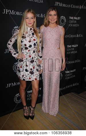 LOS ANGELES - OCT 26:  Faith Schroder, Cambrie Schroder at the Paley Center's Hollywood Tribute to African-Americans in TV at the Beverly Wilshire Hotel on October 26, 2015 in Beverly Hills, CA