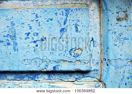 Stripped Paint In   Wood Door And Rusty