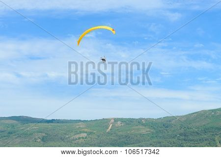 trike with a parachute