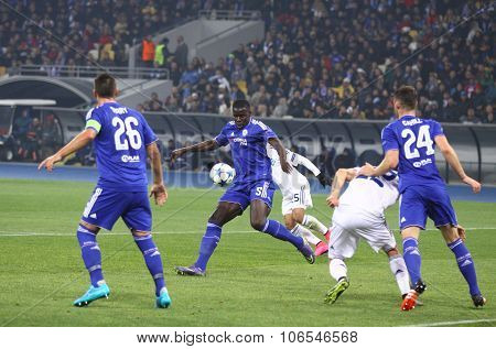 Uefa Champions League Game Fc Dynamo Kyiv Vs Chelsea