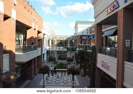 Henrico County, Va - Sep 8: Short Pump Town Center In Henrico County, Virginia, As Seen On Sep 8, 20