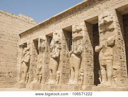 Statues In The Temple At Medinat Habu