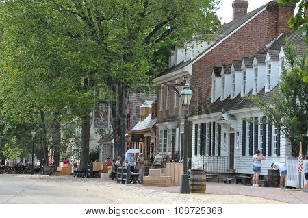 WILLIAMSBURG, VA - SEP 6: Colonial Williamsburg in Virginia, as seen on Sep 6, 2015. Colonial Williamsburg is a living-history museum with exhibits of restored or re-created buildings.