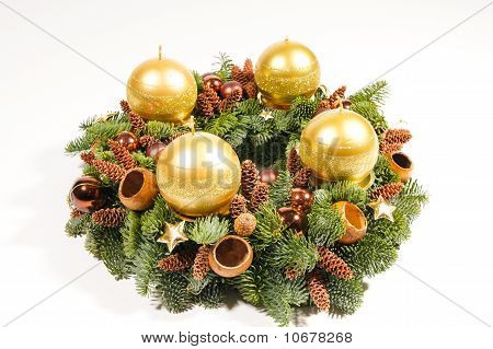 พวงหรีดทองมาถึง