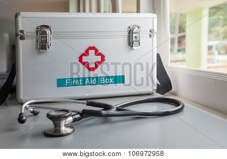 doctor first aid box